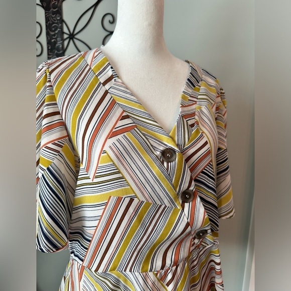 M luxology yellow abstract faux wrap peplum top wood buttons boho shirt retro - Picture 5 of 5